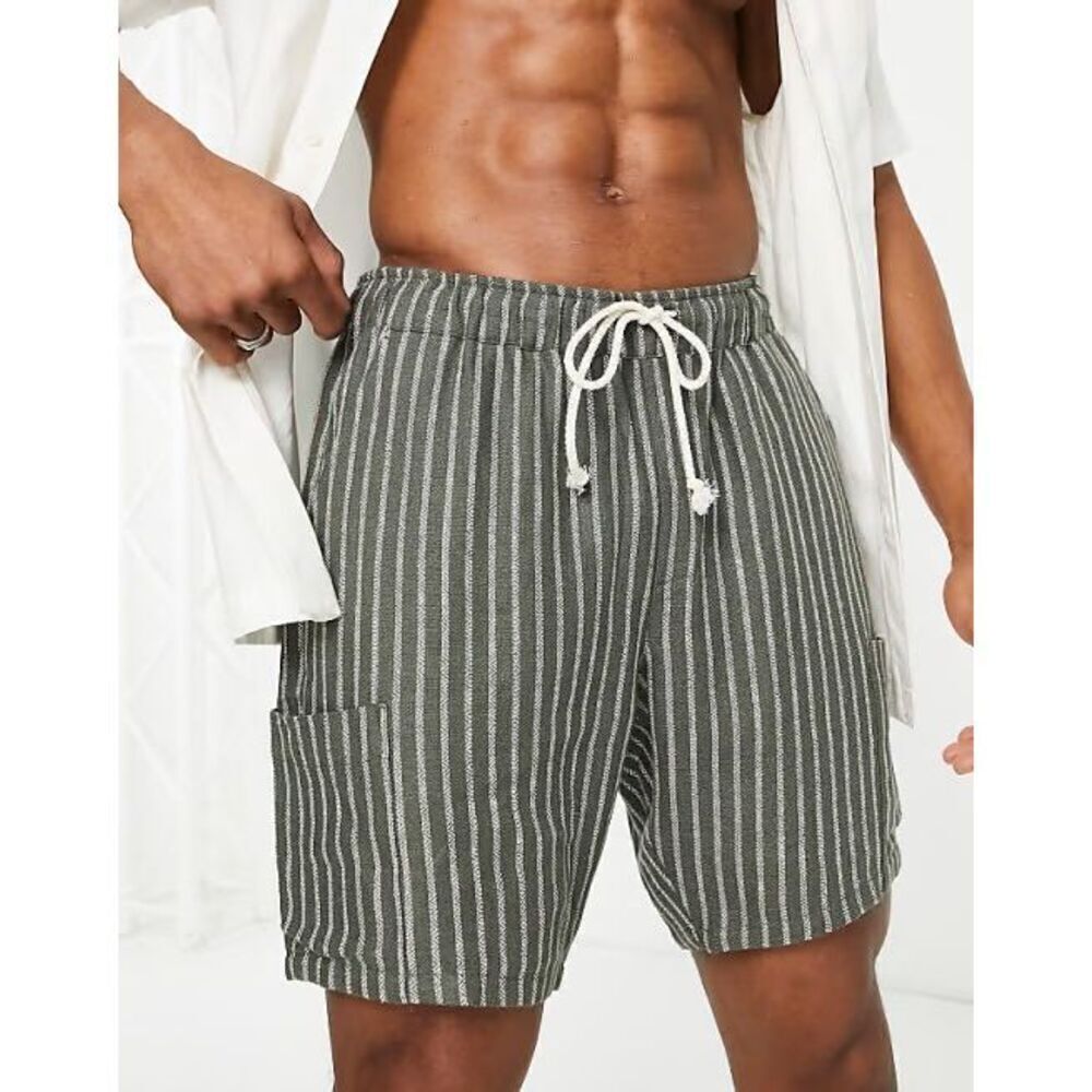 ASOS DESIGN slim shorts with pockets size xs